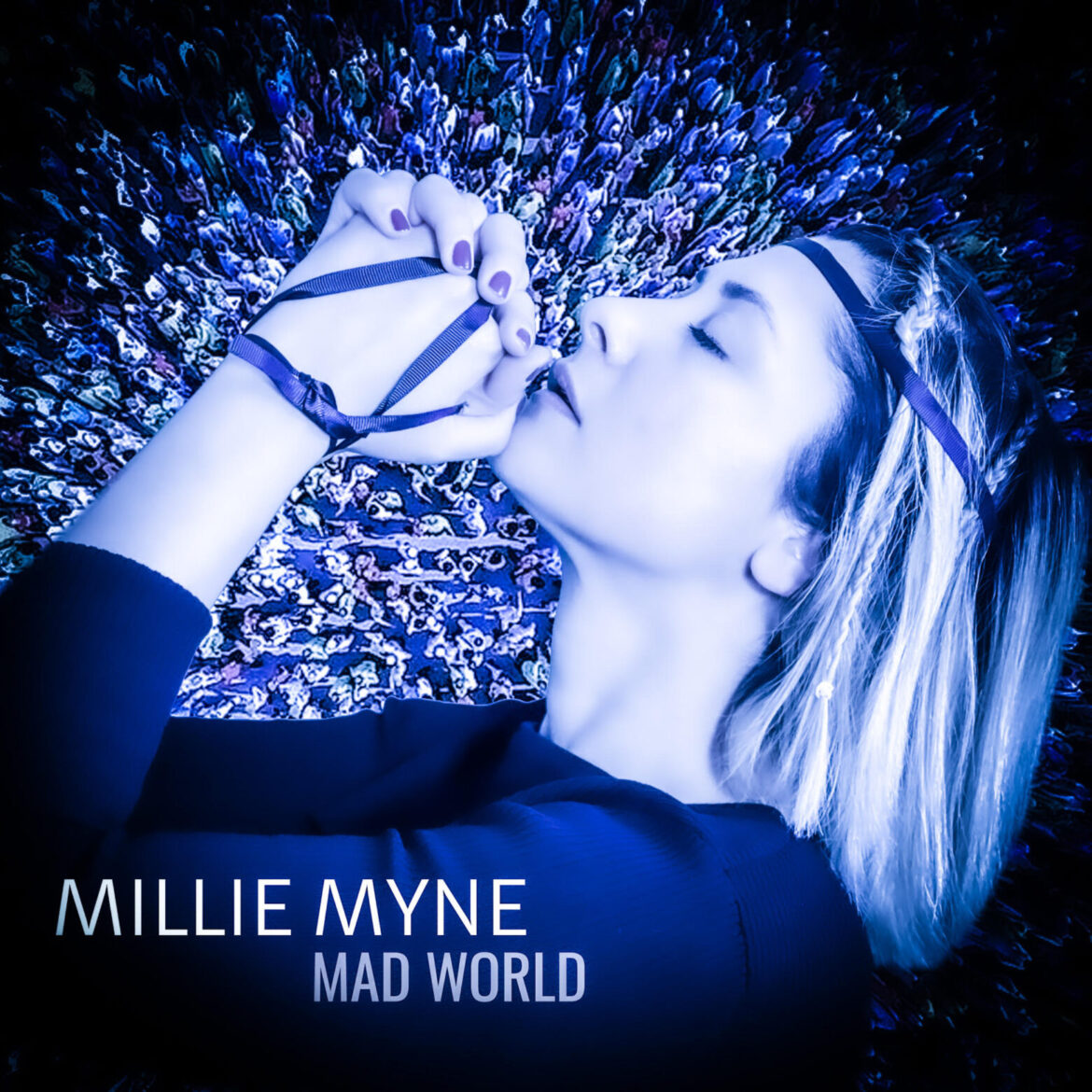 Mad World, il capolavoro dei Tears for Fears rivisitato da Millie Myne