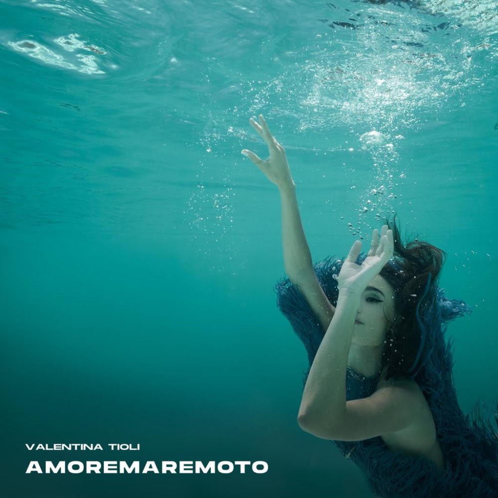 VALENTINA TIOLI: venerdì 3 giugno esce in radio e in digitale “AMOREMAREMOTO” il nuovo singolo