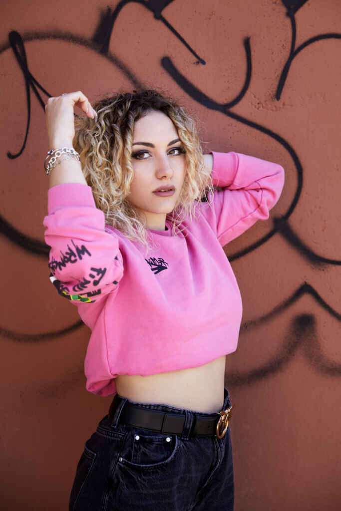 GRACE, la nuova stella dell’urban-pop italiano, racconta una generazione “In bilico”