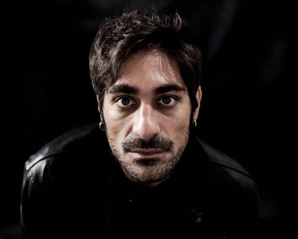 Andrea Galderisi firma l’inno per i 40 anni dello scudetto dell’Hellas Verona e omaggia il padre, Giuseppe “Nanu” Galderisi