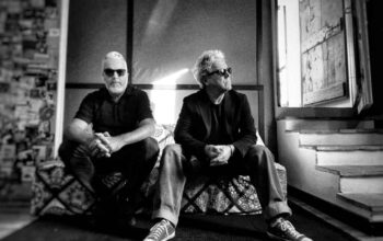 ‘UNDERDOGS Vol. 1’, IL NUOVO ALBUM DI MORA & BRONSKI, UN OMAGGIO MODERNO ALLE RADICI AMERICANE