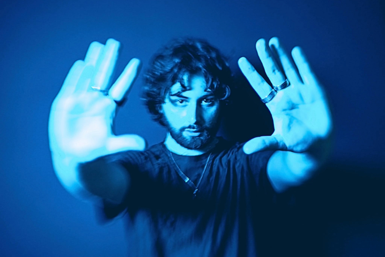 Da “Via” a tutta la sua vita, giù la maschera per Pete Jersey