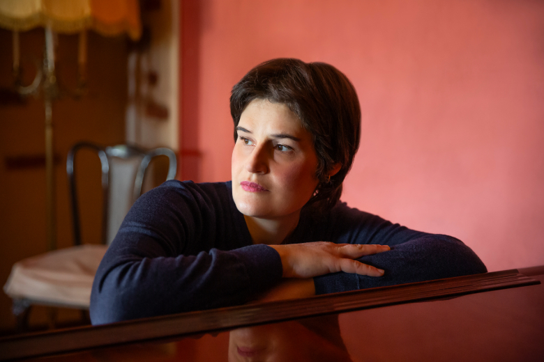 Lavinia Pizzo senza segreti, da “Carezza” ai più interessanti retroscena!