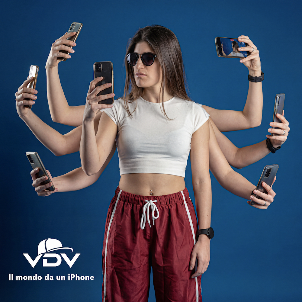 VDV: Il frame di una generazione. Dal 22 maggio ascolta “Il mondo da un iPhone” in radio e su tutti i digital store