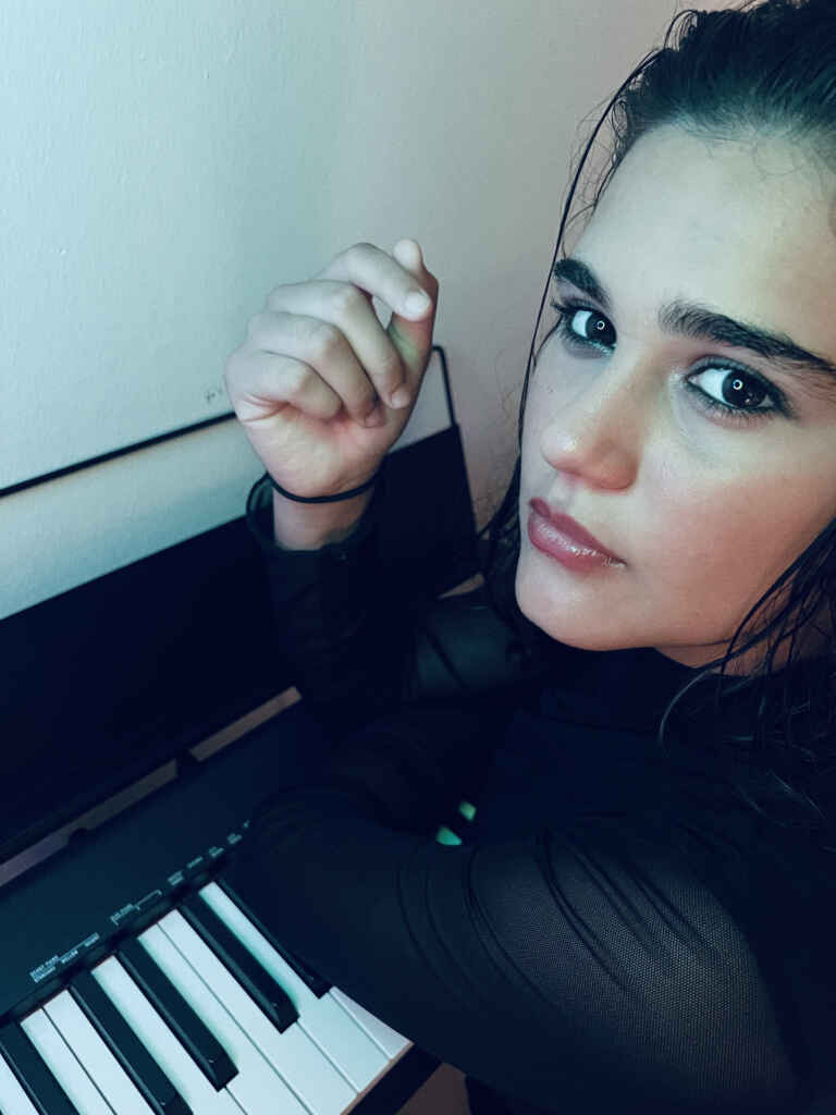 Maria Elena Marangi: inizia un nuovo capitolo musicale
